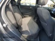 ✅ 2019 Hyundai Tucson SE • VIN: KM8J2CA43KU027802 • Лот: 82689135. Опубликован ранее на Copart с пробегом 63 736 миль. Бесплатный доступ к архиву аукционных продаж из США и подробный отчёт об истории автомобиля на DreamBid. Изображение 11.