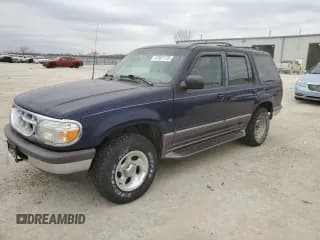 ✅ 1996 Ford Explorer XLT • VIN: 1FMDU32PXTZA58887 • Lot: 47597175. Wystawiony na Copart z przebiegiem 74 043 mil. Bezpłatny archiwum sprzedaży aukcyjnych z USA i szczegółowy raport historii pojazdu na DreamBid. Zdjęcie 1.