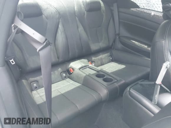 ✅ 2018 Infiniti Q60 Luxe • VIN: JN1EV7EL2JM392155 • Лот: 42723391. Опубликован ранее на IAAI с пробегом 76 804 миль. Бесплатный доступ к архиву аукционных продаж из США и подробный отчёт об истории автомобиля на DreamBid. Изображение 8.