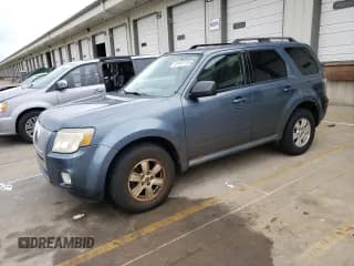 ✅ 2010 Mercury Mariner • VIN: 4M2CN9BG6AKJ17322 • Lot: 61141115. Listed on Copart with 296,537 mi. Free auction sales archive from the USA and detailed vehicle history report at DreamBid. Image 1.
