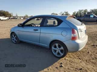 2007 Hyundai Accent SE z VIN KMHCN36C47U007078, wystawiony jako Copart lot #75810994 z przebiegiem 73 344 mil mil oraz Szkoda całkowita • Salvage title. Historia ofert i sprzedaży dostępna na DreamBid. Obrazek 2.