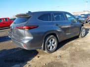 ✅ 2023 Toyota Highlander XSE • VIN: 5TDKDRBH9PS043795 • Lot: 43762218. Listed on IAAI with 40,059 mi. Free auction sales archive from the USA and detailed vehicle history report at DreamBid. Image 4.