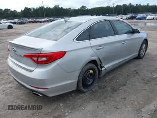 ✅ 2017 Hyundai Sonata 2.4L • VIN: 5NPE24AF3HH504339 • Лот: 43420800. Опубликован ранее на IAAI с пробегом 68 000 миль. Бесплатный доступ к архиву аукционных продаж из США и подробный отчёт об истории автомобиля на DreamBid. Изображение 4.