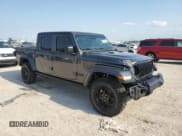 ✅ 2024 Jeep Gladiator Willys • VIN: 1C6HJTAG6RL107893 • Лот: 53328945. Опубликован ранее на Copart с пробегом 8 961 миль. Бесплатный доступ к архиву аукционных продаж из США и подробный отчёт об истории автомобиля на DreamBid. Изображение 4.
