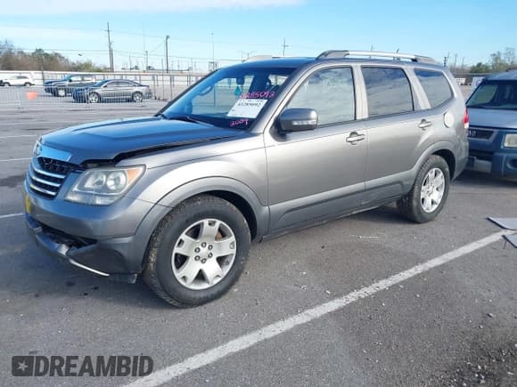 ✅ 2009 Kia Borrego EX • VIN: KNDJH742595013781 • Lot: 41285092. Wystawiony na IAAI z przebiegiem Nie podano. Bezpłatny archiwum sprzedaży aukcyjnych z USA i szczegółowy raport historii pojazdu na DreamBid. Zdjęcie 2.