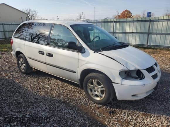 2003 Dodge Caravan SE с VIN 1D4GP25373B233622, выставлен на аукционе Copart как лот 75943764 с пробегом 189 889 миль миль и Списание • Salvage title. История ставок и продаж доступна на DreamBid. Изображение 4.