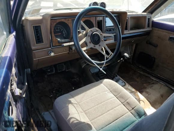 ✅ 1988 Ford Ranger • VIN: 1FTCR15T2JPB74849 • Lot: 77037424. Listed on Copart with 58,261 mi. Free auction sales archive from the USA and detailed vehicle history report at DreamBid. Image 8.