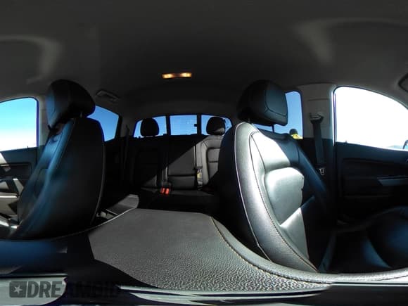 ✅ 2017 Chevrolet Colorado 2WD LT • VIN: 1GCGSCE10H1159991 • Лот: 41836588. Опубликован ранее на IAAI с пробегом 147 656 миль. Бесплатный доступ к архиву аукционных продаж из США и подробный отчёт об истории автомобиля на DreamBid. Изображение 18.