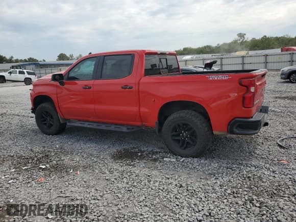 ✅ 2019 Chevrolet Silverado 1500 LT Trail Boss • VIN: 3GCPYFED5KG130814 • Лот: 71036305. Опубликован ранее на Copart с пробегом 86 396 миль. Бесплатный доступ к архиву аукционных продаж из США и подробный отчёт об истории автомобиля на DreamBid. Изображение 2.