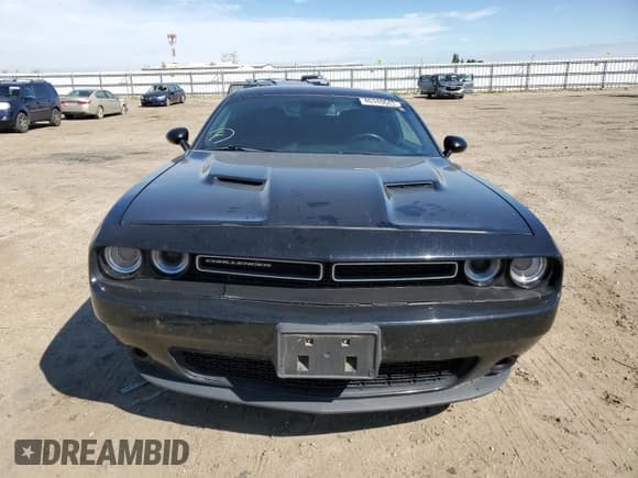 ✅ 2017 Dodge Challenger SXT • VIN: 2C3CDZAG2HH583216 • Lot: 46340643. Wystawiony na Copart z przebiegiem 170 485 mil. Bezpłatny archiwum sprzedaży aukcyjnych z USA i szczegółowy raport historii pojazdu na DreamBid. Zdjęcie 5.