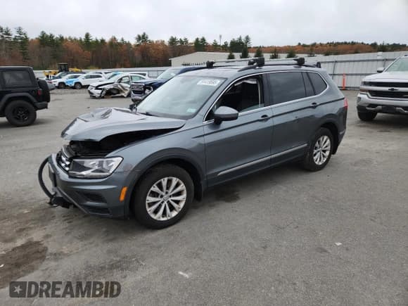 ✅ 2018 Volkswagen Tiguan SEL • VIN: 3VV2B7AX8JM097357 • Лот: 91419595. Опубликован ранее на Copart с пробегом 67 321 миль. Бесплатный доступ к архиву аукционных продаж из США и подробный отчёт об истории автомобиля на DreamBid. Изображение 1.