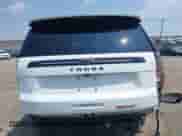 2023 Chevrolet Tahoe RST z VIN 1GNSKRKD4PR334794, wystawiony jako IAAI lot #42717947 z przebiegiem 55 265 mil mil oraz . Historia ofert i sprzedaży dostępna na DreamBid. Obrazek 16.