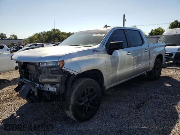 ✅ 2022 Chevrolet Silverado 1500 RST • VIN: 1GCUYEET3NZ198327 • Лот: 69552415. Опубликован ранее на Copart с пробегом 95 060 миль. Бесплатный доступ к архиву аукционных продаж из США и подробный отчёт об истории автомобиля на DreamBid. Изображение 1.