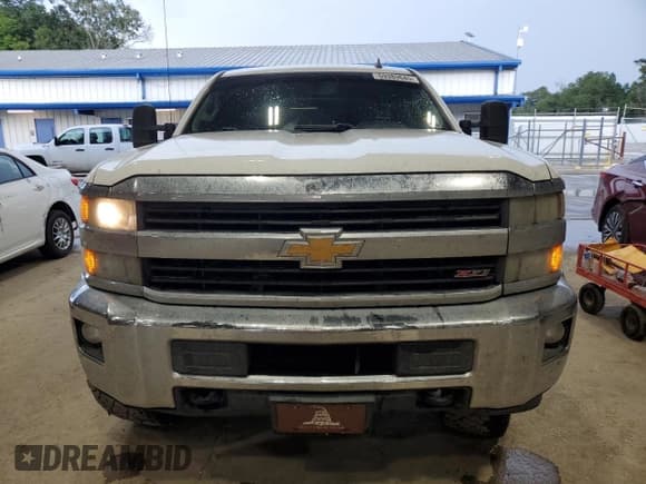 ✅ 2015 Chevrolet Silverado 2500HD LT • VIN: 1GC1KVE87FF186376 • Лот: 69389645. Опубликован ранее на Copart с пробегом 272 351 миль. Бесплатный доступ к архиву аукционных продаж из США и подробный отчёт об истории автомобиля на DreamBid. Изображение 5.