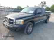 2007 Dodge Dakota SLT with VIN 1D7HW48K97S138512, listed as a IAAI auction lot 42386042 with 146,629 mi miles and . Bid and sale history available at DreamBid. Image 2.