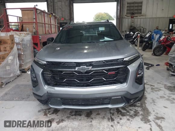 ✅ 2025 Chevrolet Equinox FWD RS • VIN: 3GNAXLEG9SL299427 • Lot: 43534525. Listed on IAAI with 11,850 mi. Free auction sales archive from the USA and detailed vehicle history report at DreamBid. Image 12.