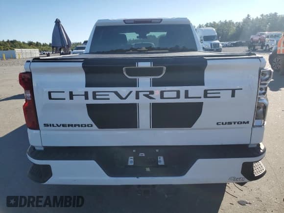 ✅ 2022 Chevrolet Silverado 1500 Custom • VIN: 1GCPDBEK7NZ526198 • Lot: 81695375. Listed on Copart with 76,986 mi. Free auction sales archive from the USA and detailed vehicle history report at DreamBid. Image 6.
