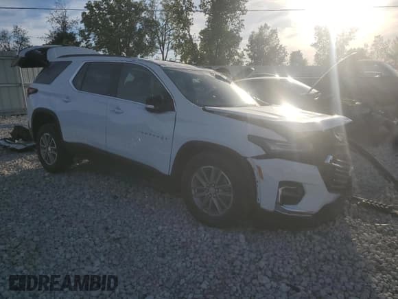 ✅ 2022 Chevrolet Traverse LT Cloth • VIN: 1GNEVGKW9NJ167435 • Lot: 81002475. Listed on Copart with 48,616 mi. Free auction sales archive from the USA and detailed vehicle history report at DreamBid. Image 4.