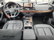 ✅ 2023 Audi Q5 Premium Plus • VIN: WA1BBAFY9P2015921 • Lot: 70851125. Wystawiony na Copart z przebiegiem 53 471 mil. Bezpłatny archiwum sprzedaży aukcyjnych z USA i szczegółowy raport historii pojazdu na DreamBid. Zdjęcie 8.