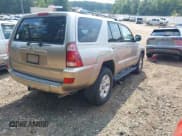 ✅ 2004 Toyota 4Runner SR5 • VIN: JTEZU14R740027532 • Lot: 43025207. Listed on IAAI with 174,316 mi. Free auction sales archive from the USA and detailed vehicle history report at DreamBid. Image 4.