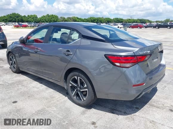 ✅ 2024 Nissan Sentra SV • VIN: 3N1AB8CV1RY253306 • Lot: 43015280. Wystawiony na IAAI z przebiegiem 40 891 mil. Bezpłatny archiwum sprzedaży aukcyjnych z USA i szczegółowy raport historii pojazdu na DreamBid. Zdjęcie 3.