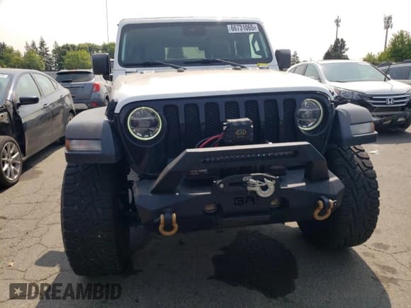 ✅ 2020 Jeep Wrangler Unlimited Willys • VIN: 1C4HJXDG3LW188076 • Лот: 66731065. Опубликован ранее на Copart с пробегом 53 111 миль. Бесплатный доступ к архиву аукционных продаж из США и подробный отчёт об истории автомобиля на DreamBid. Изображение 5.