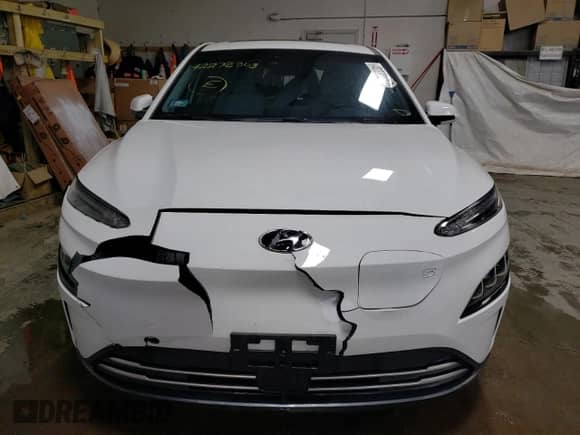 2022 Hyundai Kona Limited с VIN KM8K53AG4NU147442, выставлен на аукционе Copart как лот 42278803 с пробегом 5 071 миль миль и . История ставок и продаж доступна на DreamBid. Изображение 5.