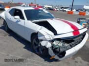 ✅ 2013 Dodge Challenger Rallye Redline • VIN: 2C3CDYAG4DH552070 • Lot: 42945982. Wystawiony na IAAI z przebiegiem Nie podano. Bezpłatny archiwum sprzedaży aukcyjnych z USA i szczegółowy raport historii pojazdu na DreamBid. Zdjęcie 1.