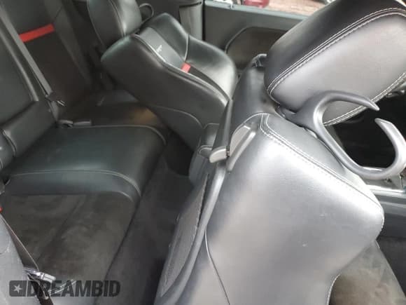 ✅ 2009 Dodge Challenger SRT-8 • VIN: 2B3LJ74W09H580524 • Lot: 85766444. Wystawiony na Copart z przebiegiem 48 113 mil. Bezpłatny archiwum sprzedaży aukcyjnych z USA i szczegółowy raport historii pojazdu na DreamBid. Zdjęcie 10.