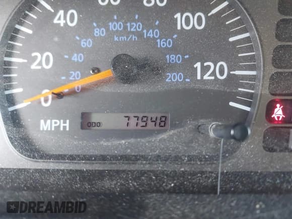 ✅ 2001 Nissan Sentra GXE • VIN: 3N1CB51D51L424982 • Lot: 42628236. Listed on IAAI with 77,948 mi. Free auction sales archive from the USA and detailed vehicle history report at DreamBid. Image 7.