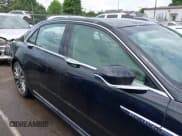 ✅ 2017 Lincoln Continental Select • VIN: 1LN6L9SP7H5607507 • Lot: 42368167. Wystawiony na IAAI z przebiegiem 78 451 mil. Bezpłatny archiwum sprzedaży aukcyjnych z USA i szczegółowy raport historii pojazdu na DreamBid. Zdjęcie 13.