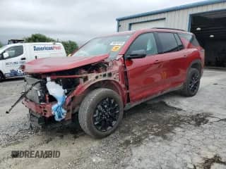 2025 Chevrolet Traverse AWD LT with VIN 1GNEVGRS3SJ150841, listed as a Copart auction lot 69674015 with 10,685 mi miles and Salvage title. Bid and sale history available at DreamBid. Image 1.