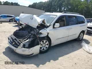 2008 Hyundai Entourage GLS z VIN KNDMC233886052544, wystawiony jako Copart lot #65808295 z przebiegiem Nie podano mil oraz Szkoda całkowita • Salvage title. Historia ofert i sprzedaży dostępna na DreamBid. Obrazek 1.