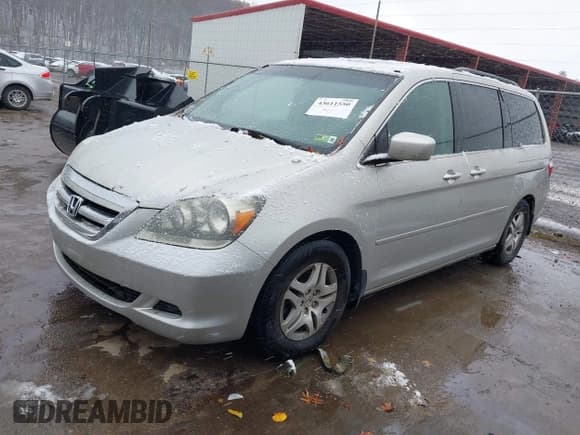 ✅ 2006 Honda Odyssey EX-L • VIN: 5FNRL386X6B404782 • Лот: 43611550. Опубликован ранее на IAAI с пробегом 262 839 миль. Бесплатный доступ к архиву аукционных продаж из США и подробный отчёт об истории автомобиля на DreamBid. Изображение 2.