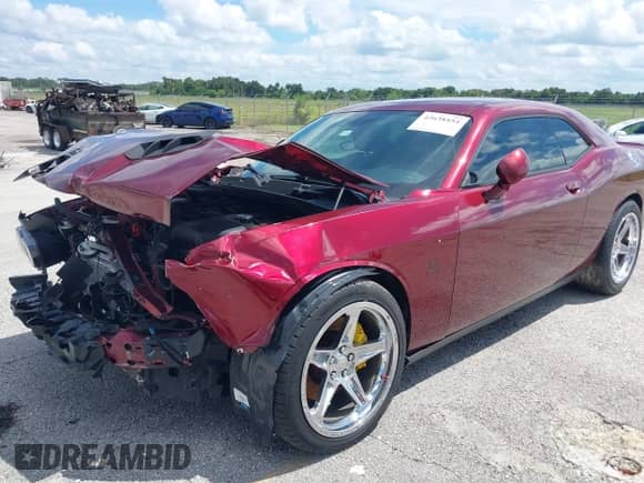 2018 Dodge Challenger T/A 392 с VIN 2C3CDZFJ7JH255672, выставлен на аукционе IAAI как лот 42638454 с пробегом 70 095 миль миль и . История ставок и продаж доступна на DreamBid. Изображение 6.