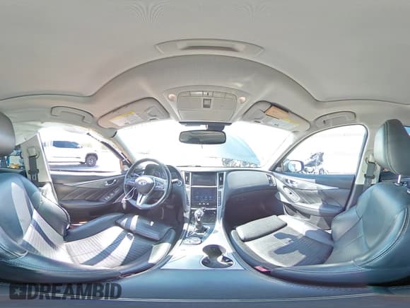 ✅ 2018 Infiniti Q50 Luxe • VIN: JN1EV7AR8JM434869 • Lot: 71215625. Wystawiony na Copart z przebiegiem 140 760 mil. Bezpłatny archiwum sprzedaży aukcyjnych z USA i szczegółowy raport historii pojazdu na DreamBid. Zdjęcie 14.