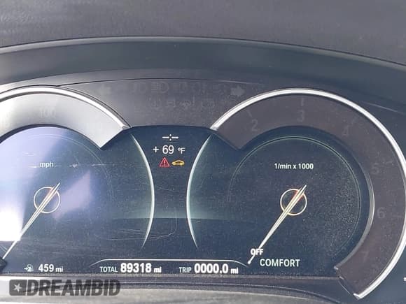 ✅ 2018 BMW 5 Series 540i • VIN: WBAJE5C55JG918407 • Lot: 42326980. Wystawiony na IAAI z przebiegiem 89 318 mil. Bezpłatny archiwum sprzedaży aukcyjnych z USA i szczegółowy raport historii pojazdu na DreamBid. Zdjęcie 7.