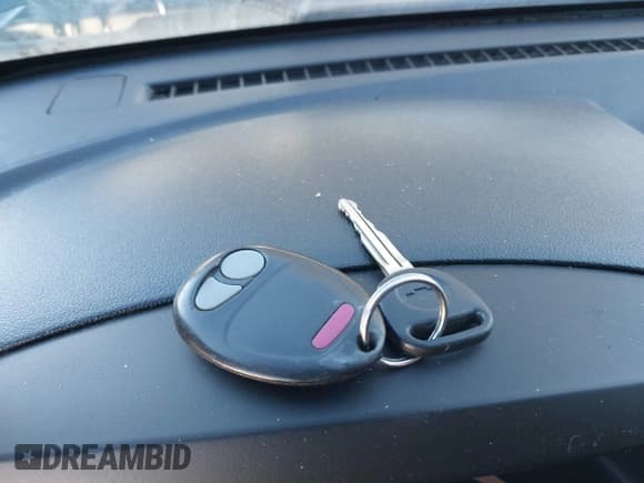 ✅ 2010 Chevrolet Colorado 1LT • VIN: 1GCDSCDE2A8100932 • Лот: 43623159. Опубликован ранее на IAAI с пробегом 170 516 миль. Бесплатный доступ к архиву аукционных продаж из США и подробный отчёт об истории автомобиля на DreamBid. Изображение 11.