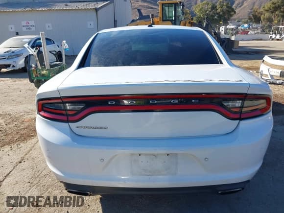 ✅ 2016 Dodge Charger SE • VIN: 2C3CDXBGXGH121262 • Лот: 43652599. Опубликован ранее на IAAI с пробегом 110 996 миль. Бесплатный доступ к архиву аукционных продаж из США и подробный отчёт об истории автомобиля на DreamBid. Изображение 16.