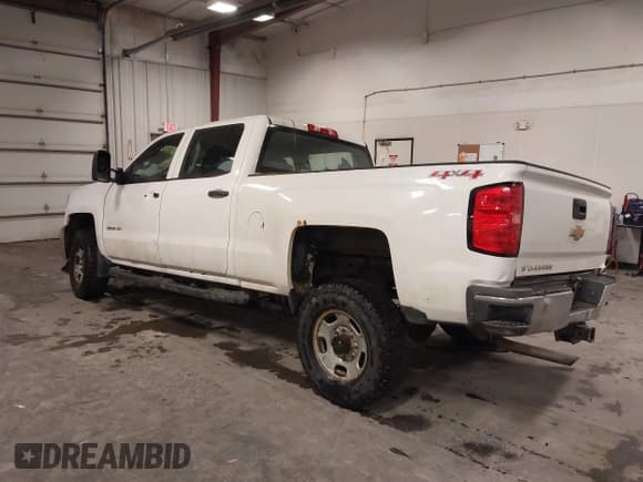 ✅ 2015 Chevrolet Silverado 2500HD Work Truck • VIN: 1GC1KUEG8FF173413 • Lot: 41822540. Listed on IAAI with 198,888 mi. Free auction sales archive from the USA and detailed vehicle history report at DreamBid. Image 3.