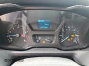 ✅ 2017 Ford Transit • VIN: 1FTYR2YM2HKB51983 • Lot: 56053945. Wystawiony na Copart z przebiegiem 143 786 mil. Bezpłatny archiwum sprzedaży aukcyjnych z USA i szczegółowy raport historii pojazdu na DreamBid. Zdjęcie 9.