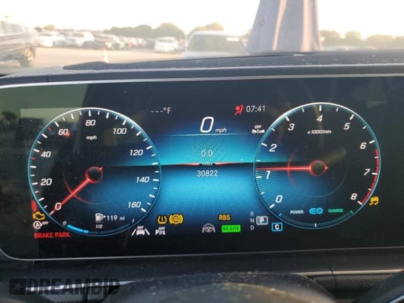 ✅ 2021 Mercedes-Benz GLE 580 • VIN: 4JGFB8GB6MA569859 • Lot: 72308574. Wystawiony na Copart z przebiegiem 30 822 mil. Bezpłatny archiwum sprzedaży aukcyjnych z USA i szczegółowy raport historii pojazdu na DreamBid. Zdjęcie 9.