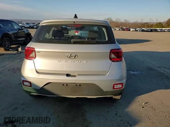 ✅ 2021 Hyundai Venue SE • VIN: KMHRB8A39MU066095 • Lot: 86652654. Listed on Copart with 65,966 mi. Free auction sales archive from the USA and detailed vehicle history report at DreamBid. Image 10.