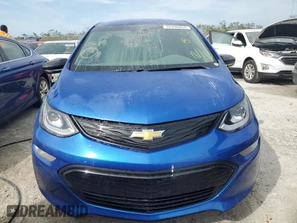 ✅ 2020 Chevrolet Bolt EV LT • VIN: 1G1FW6S00L4145943 • Lot: 76336854. Wystawiony na Copart z przebiegiem 12 392 mil. Bezpłatny archiwum sprzedaży aukcyjnych z USA i szczegółowy raport historii pojazdu na DreamBid. Zdjęcie 5.