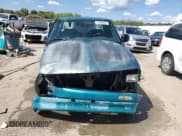 ✅ 1994 Chevrolet S-10 LS • VIN: 1GCCS19Z1R8217571 • Лот: 71994634. Опубликован ранее на Copart с пробегом 167 632 миль. Бесплатный доступ к архиву аукционных продаж из США и подробный отчёт об истории автомобиля на DreamBid. Изображение 5.