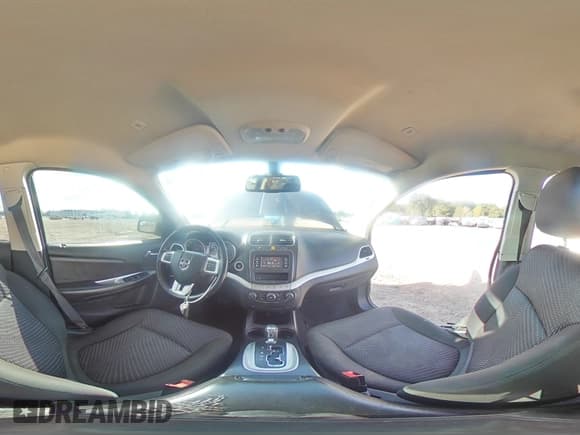 ✅ 2020 Dodge Journey SE Value • VIN: 3C4PDCAB9LT274695 • Lot: 85731115. Listed on Copart with 63,291 mi. Free auction sales archive from the USA and detailed vehicle history report at DreamBid. Image 14.