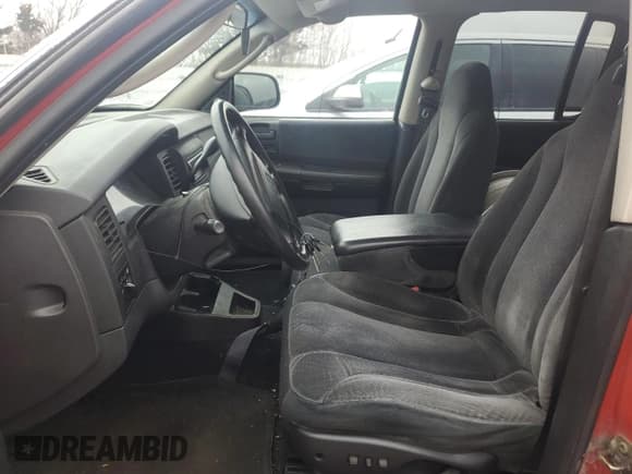 ✅ 2001 Dodge Dakota Sport • VIN: 1B7GL2AN51S201586 • Lot: 43082615. Wystawiony na Copart z przebiegiem 194 353 mil. Bezpłatny archiwum sprzedaży aukcyjnych z USA i szczegółowy raport historii pojazdu na DreamBid. Zdjęcie 7.