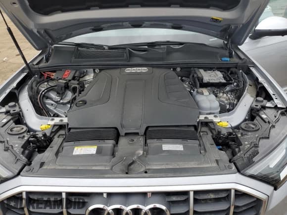 ✅ 2022 Audi Q7 Premium • VIN: WA1AJBF77ND012075 • Lot: 54492975. Wystawiony na Copart z przebiegiem 39 050 mil. Bezpłatny archiwum sprzedaży aukcyjnych z USA i szczegółowy raport historii pojazdu na DreamBid. Zdjęcie 12.