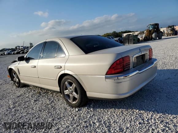 ✅ 2002 Lincoln LS w/Base Pkg • VIN: 1LNHM86S22Y677940 • Lot: 88481285. Wystawiony na Copart z przebiegiem 115 782 mil. Bezpłatny archiwum sprzedaży aukcyjnych z USA i szczegółowy raport historii pojazdu na DreamBid. Zdjęcie 2.