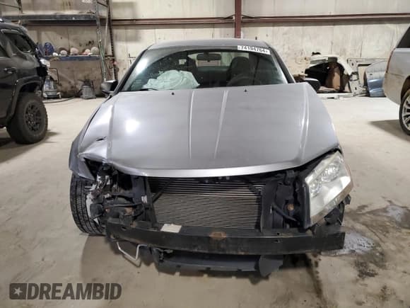 ✅ 2013 Dodge Avenger SE • VIN: 1C3CDZAB7DN616118 • Лот: 74194764. Опубликован ранее на Copart с пробегом 83 552 миль. Бесплатный доступ к архиву аукционных продаж из США и подробный отчёт об истории автомобиля на DreamBid. Изображение 5.